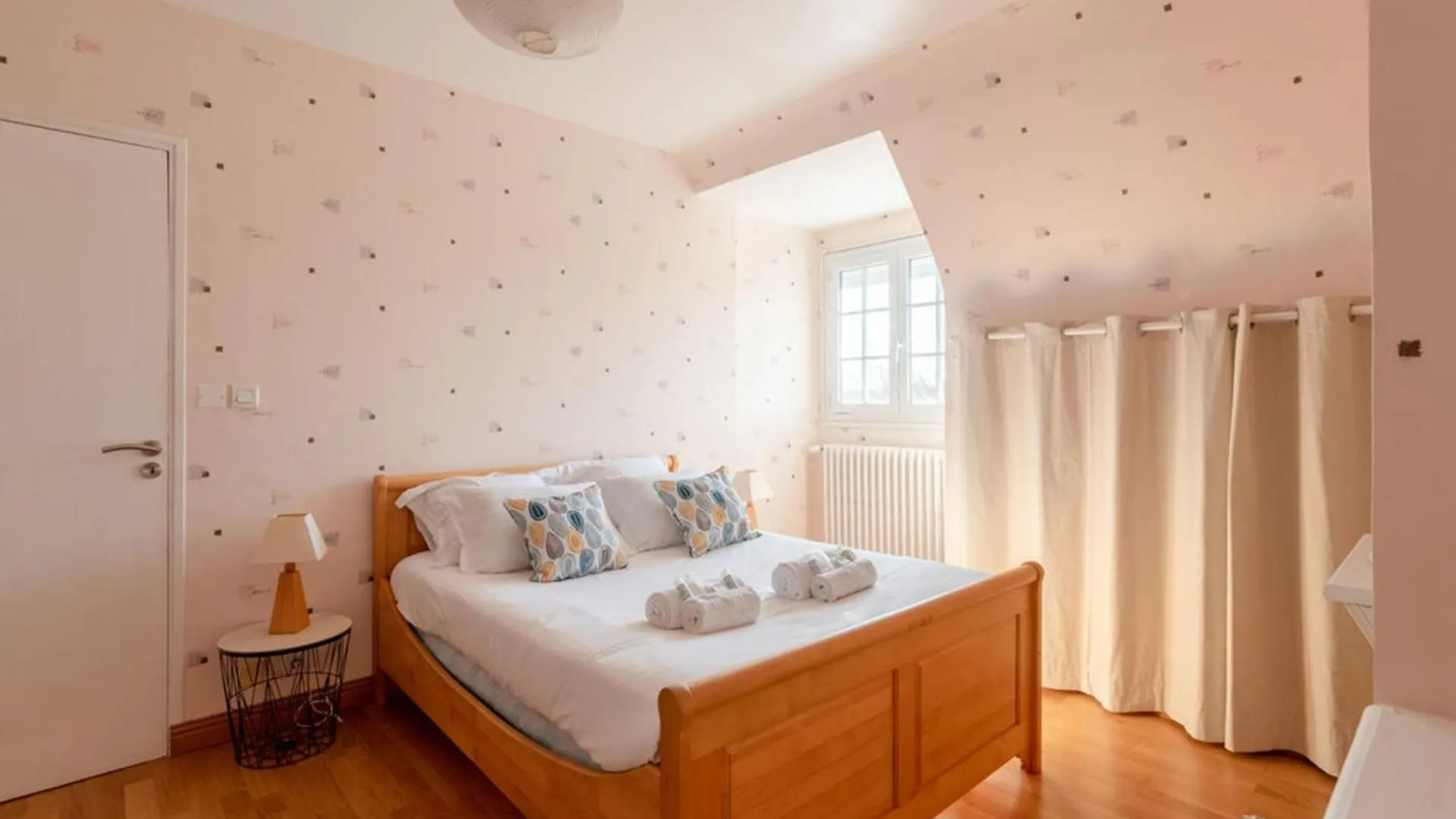 Maison Ensoleillee Et Conviviale Lancieux Francie